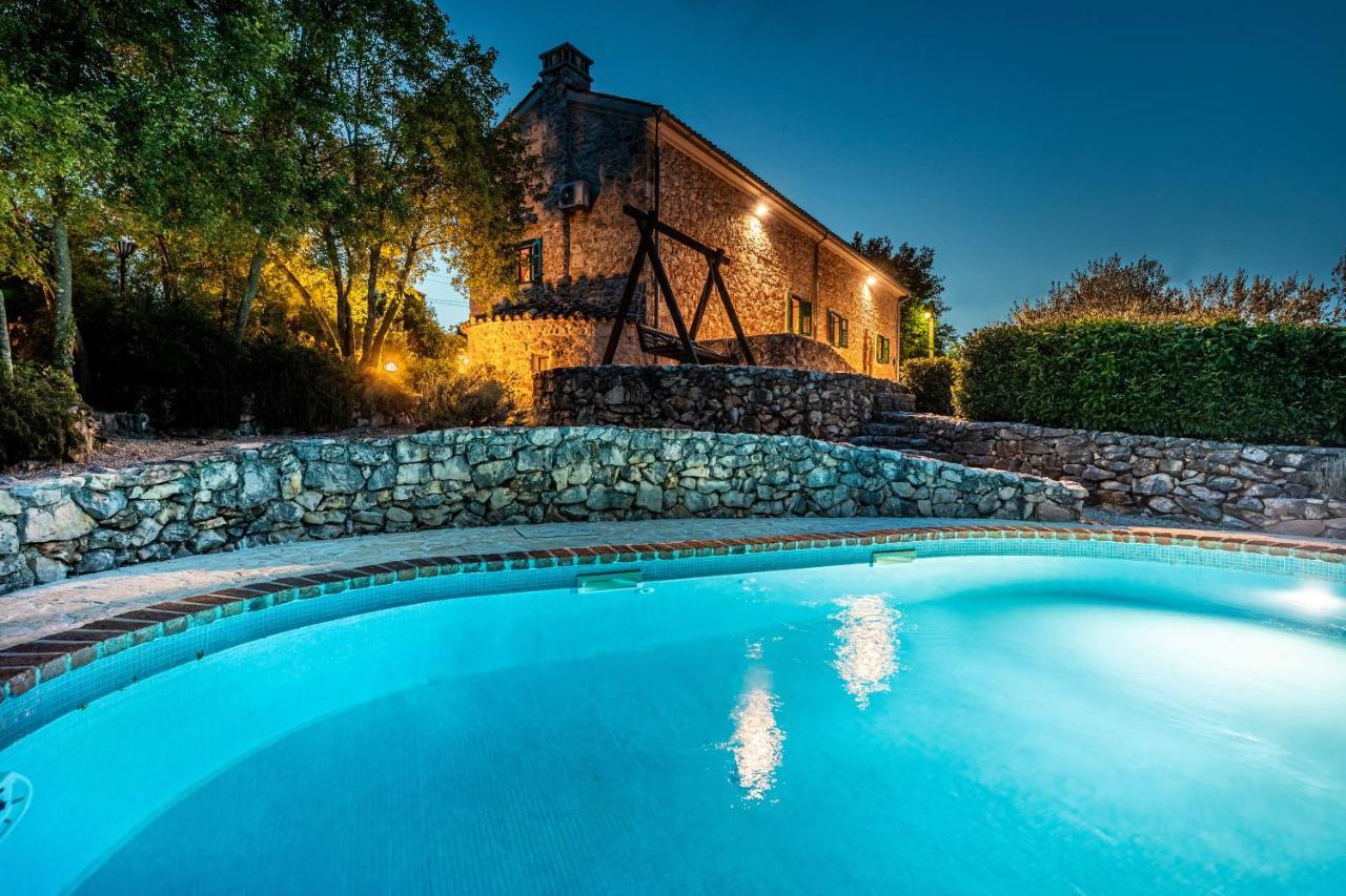 Villa Lindraze Dobrinj Exterior photo
